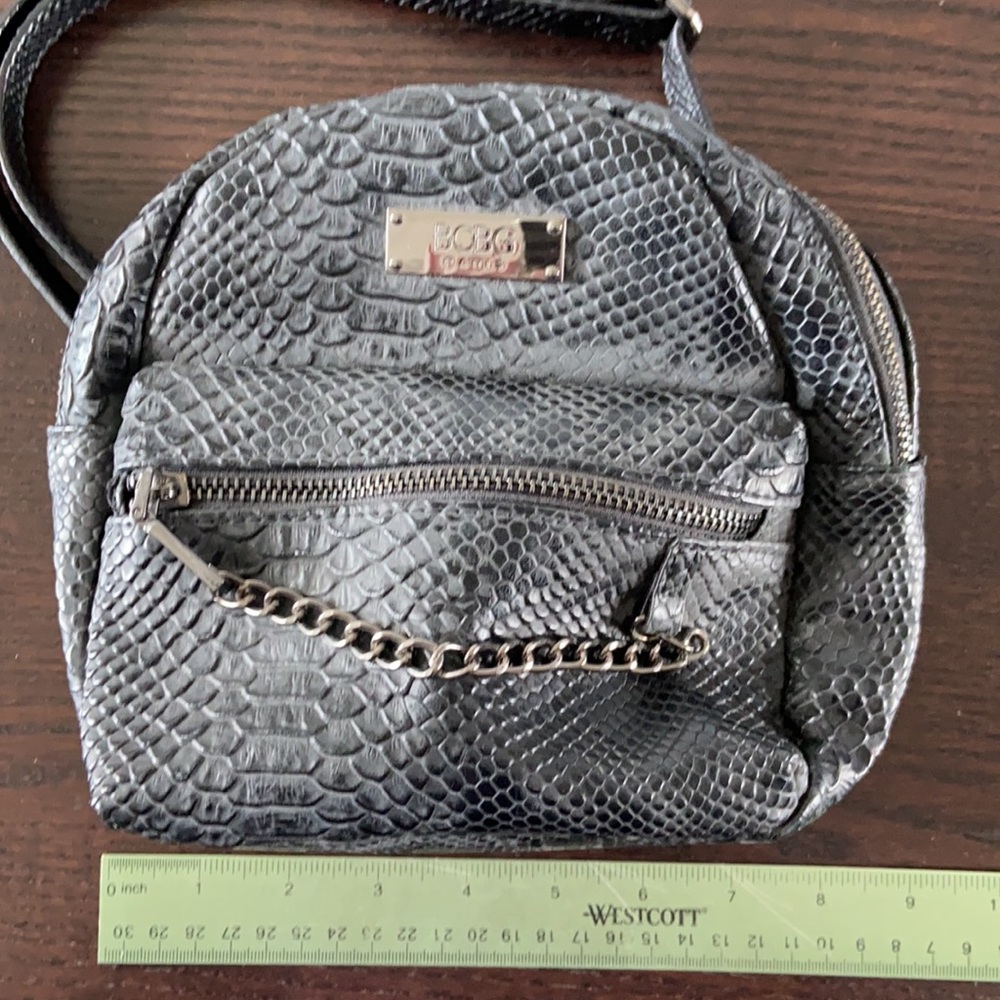 BCBG mini backpack - Picture 7 of 9